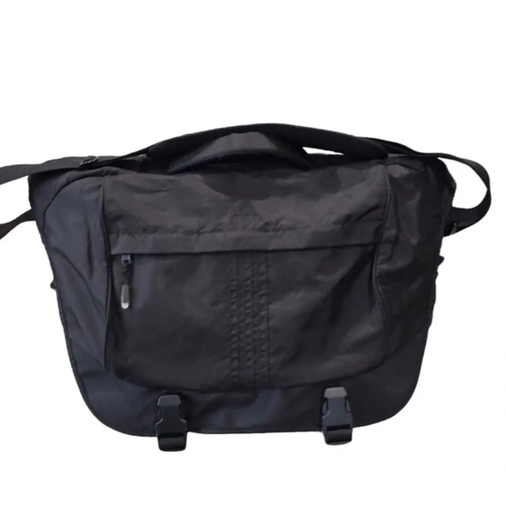 NWOT Adidas Black Laptop Travel Shoulder Carry Messenger Bags